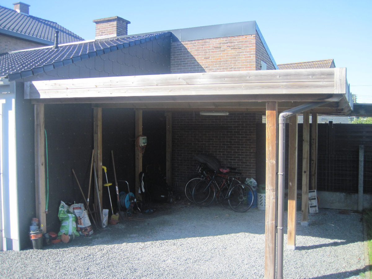 Praktische Half Open Bebouwing. 