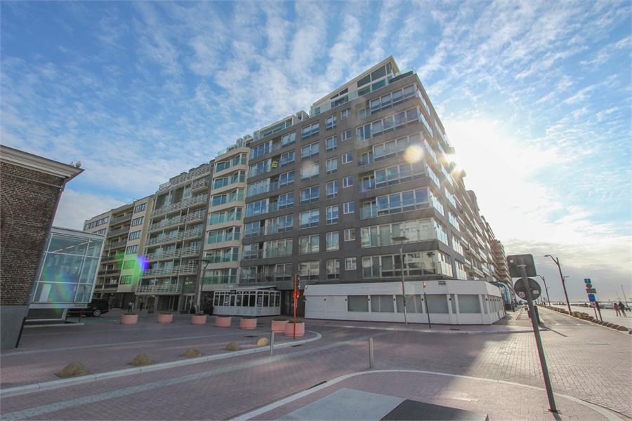 Centraal gelegen studio appartement voorzien van terras met zeezicht! 