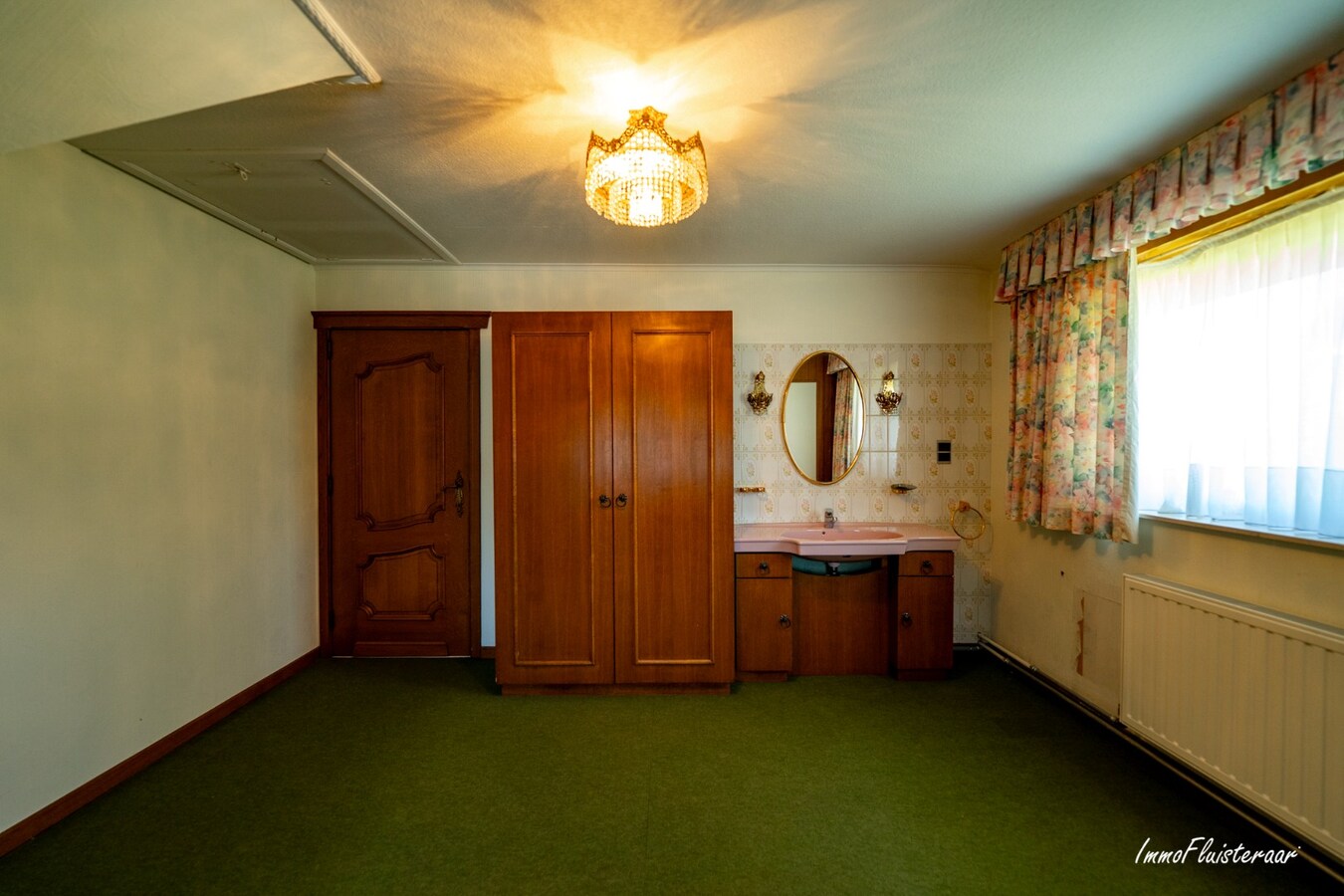 Ruime woning met loods op ca. 1ha te Lummen 