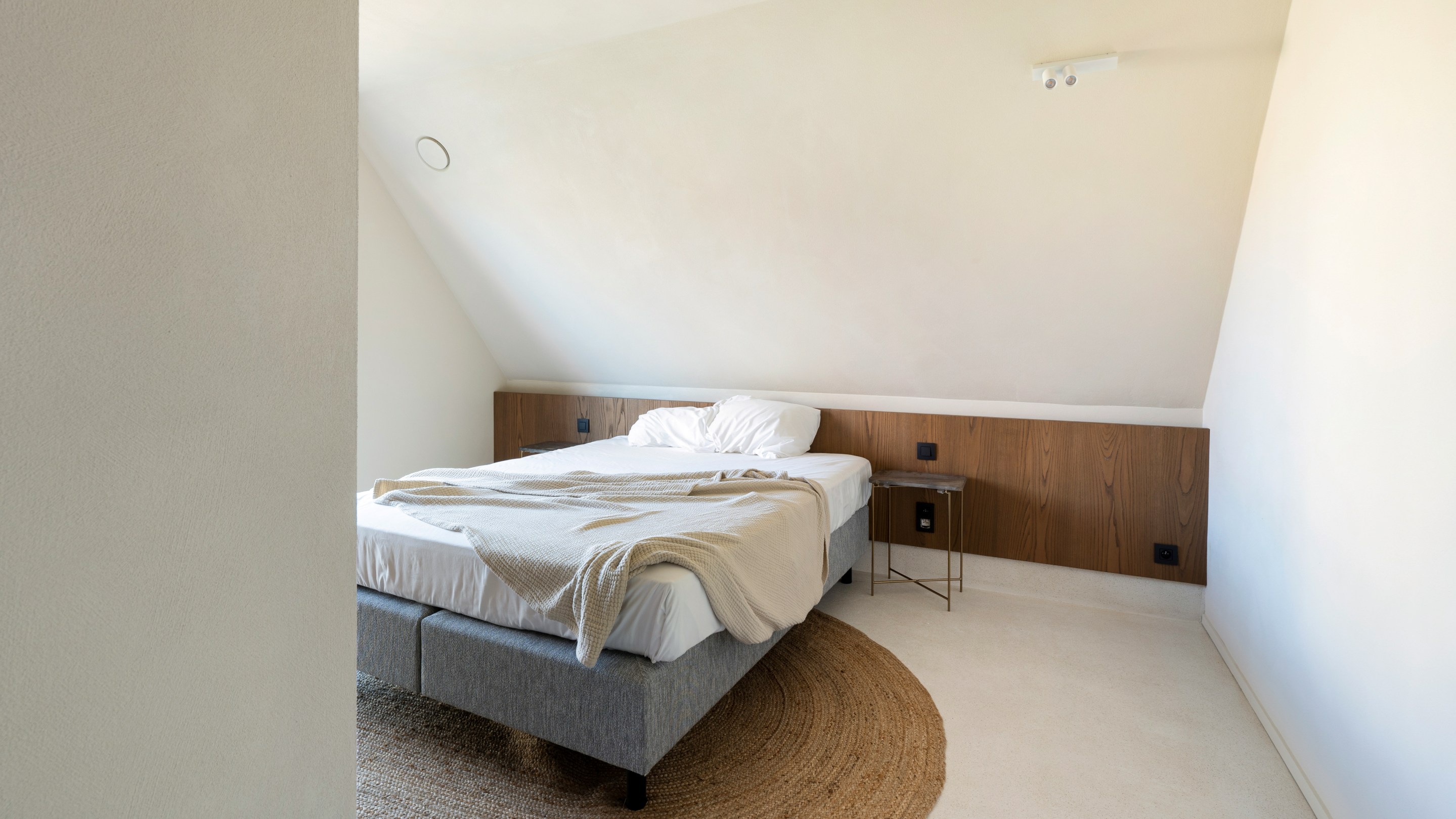 Villa de luxe rénovée dans un quartier résidentiel. 