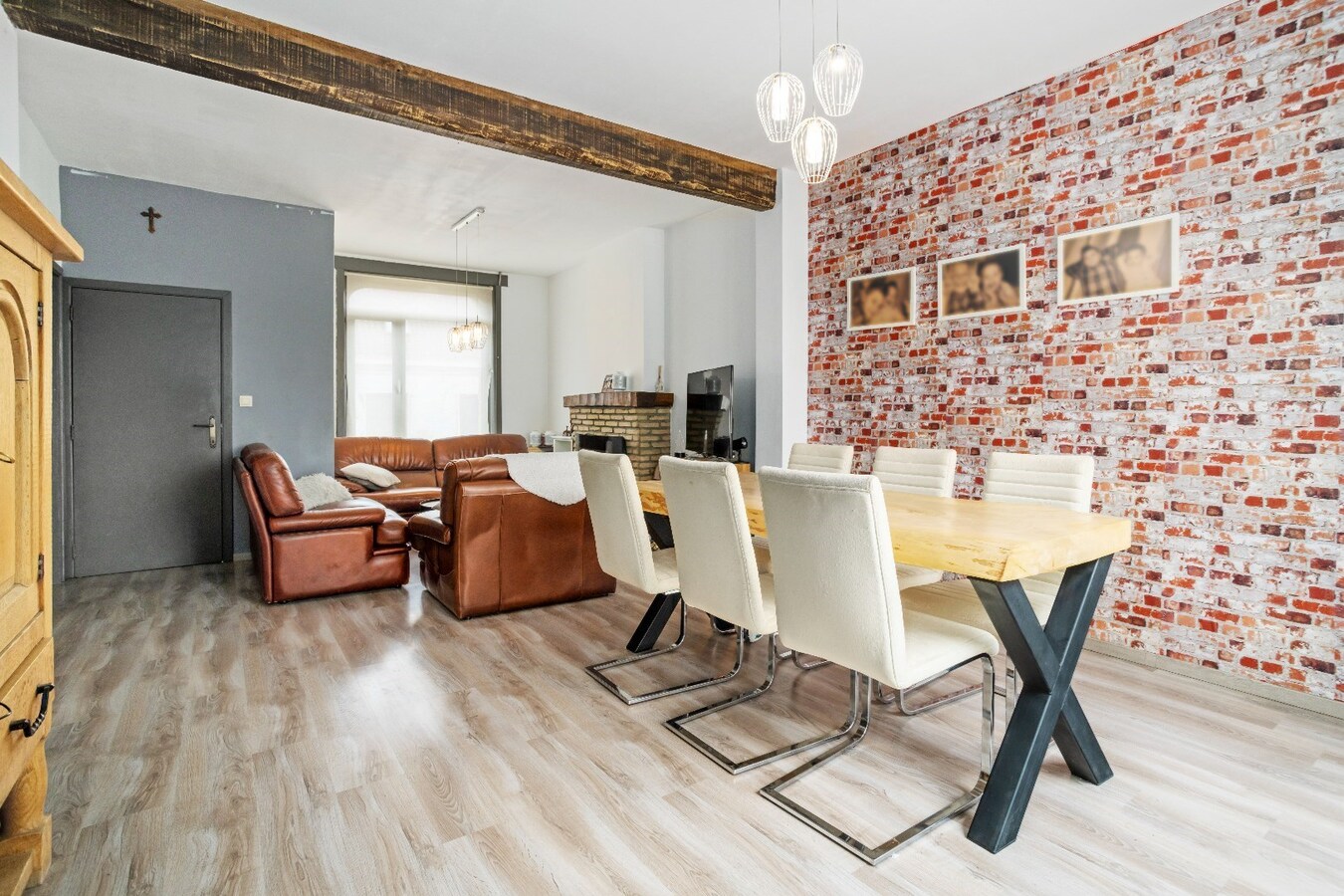 Gerenoveerde woning op ruim perceel van 1197 m² 