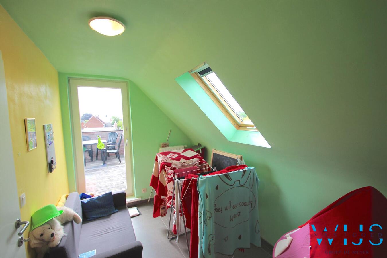 Landelijk gelegen duplexwoning centrum Assenede ! Mooie locatie ! 