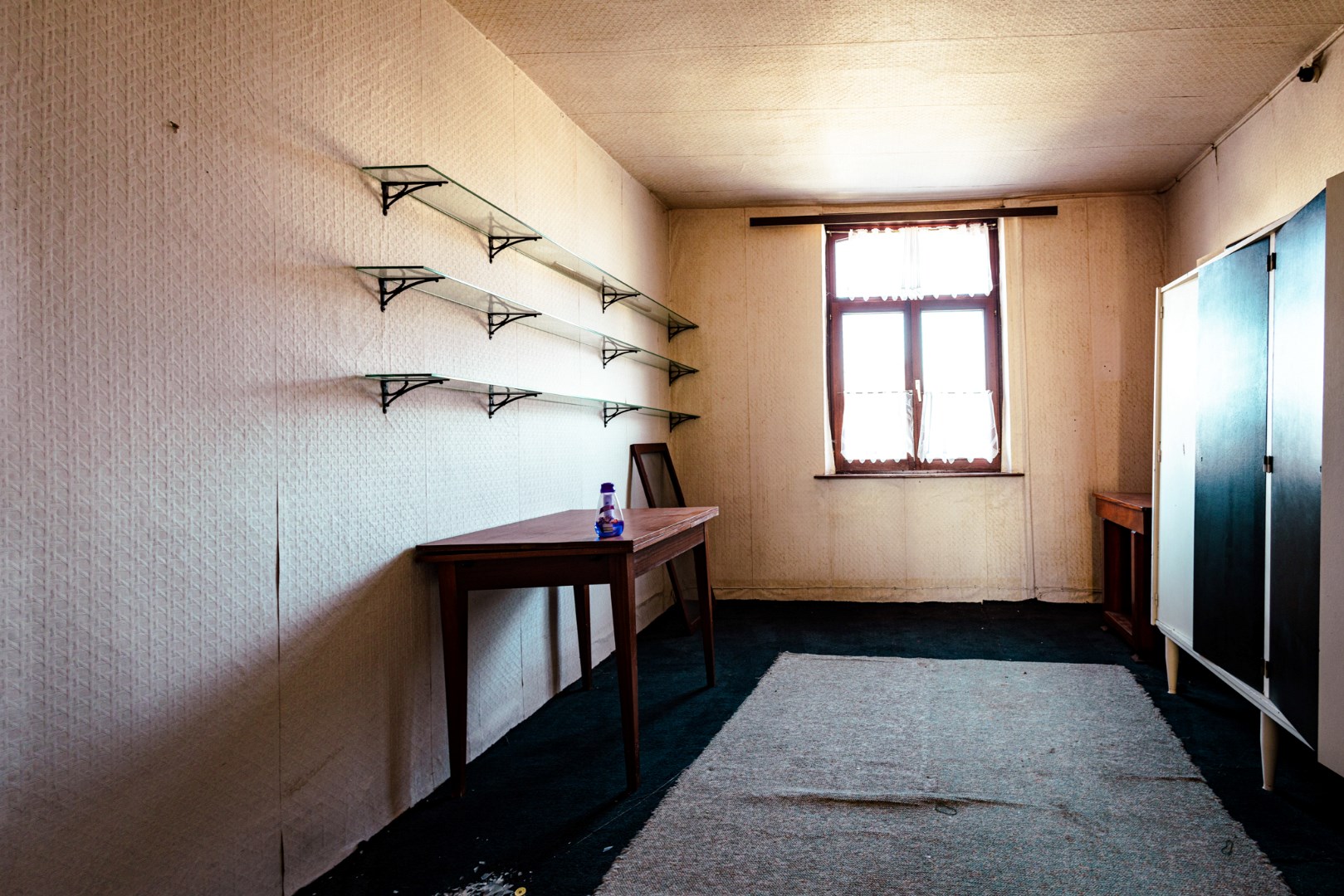 Te renoveren / herop te bouwen pand op 1.041 m² met zicht op achterliggende weilanden te Ronsele 