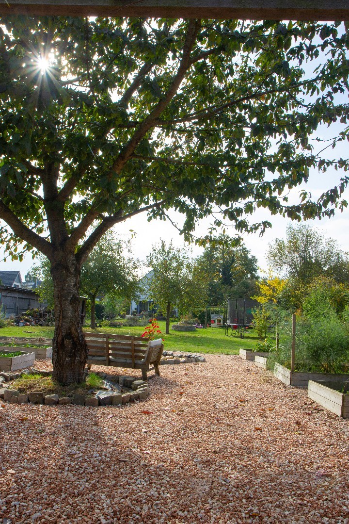 Open bebouwing met 4 slaapkamers, bureau, garage en prachtige tuin in Boutersem – EPC 158 kWh/m² - bewoonbare opp. 282 m² 