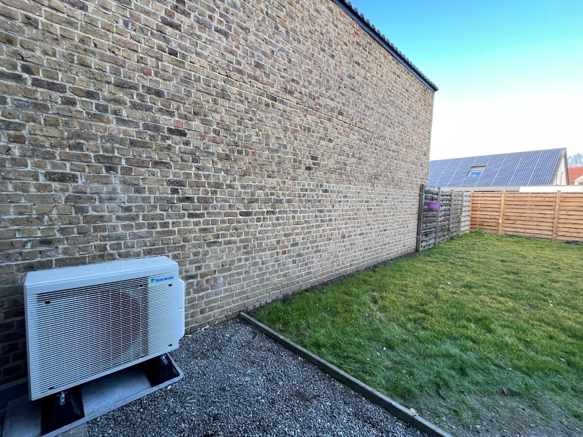 Gerenoveerde Half Open bebouwing 