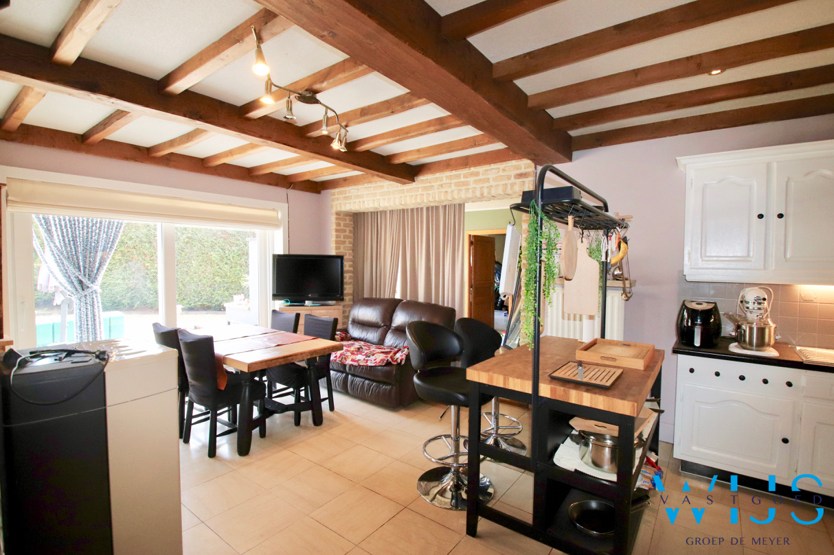 Uitzonderlijk ruim woonhuis te Kluizen/ Evergem! 