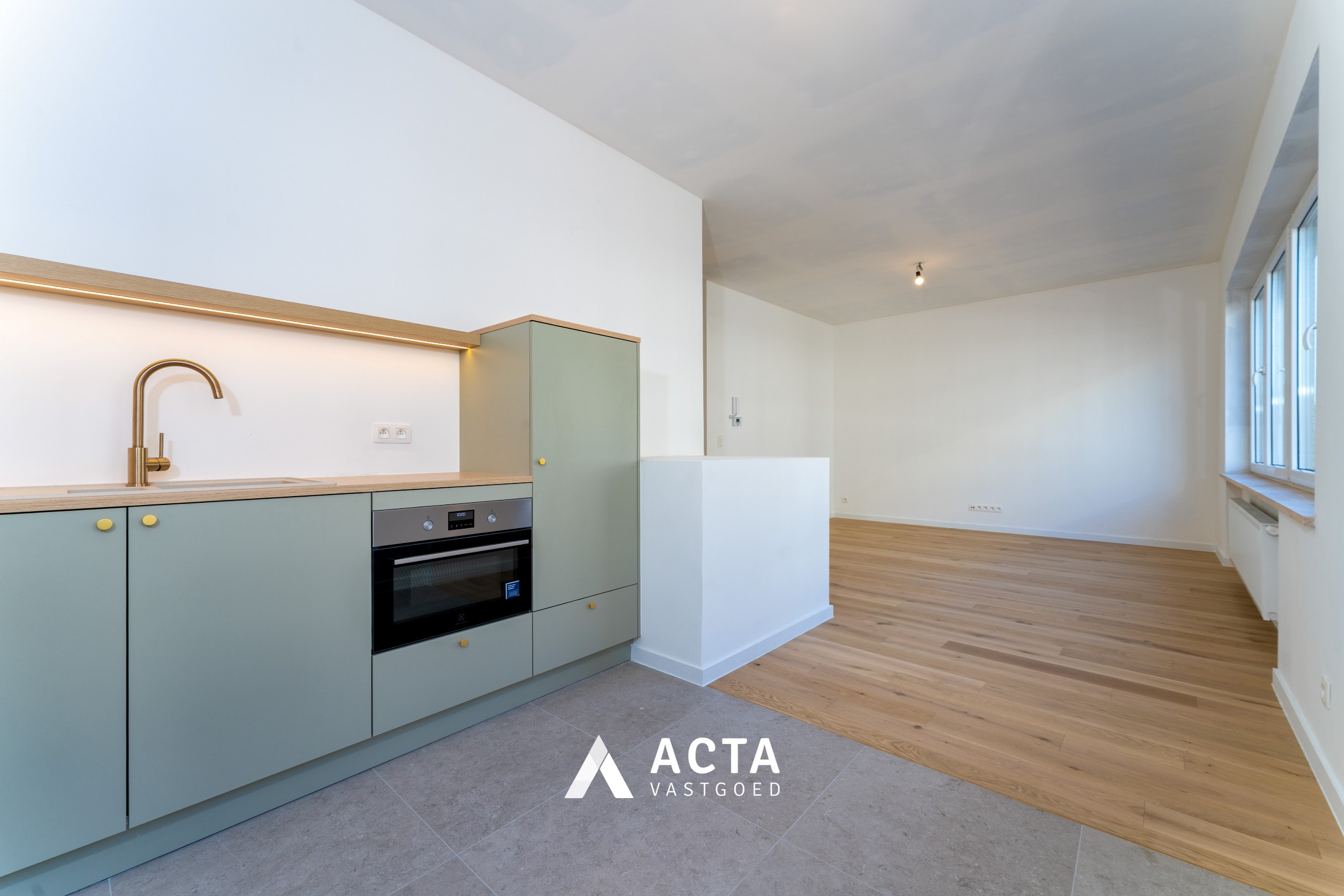 Recent gerenoveerd appartement met 2 slaapkamers 