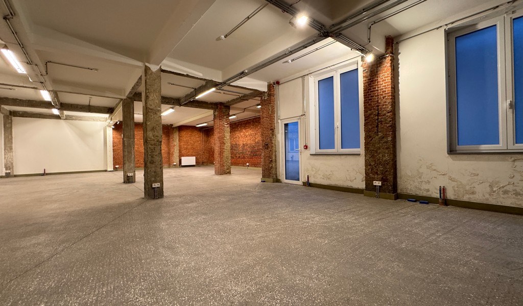 Vernieuwde kantoren te huur vlakbij Eilandje in Antwerpen