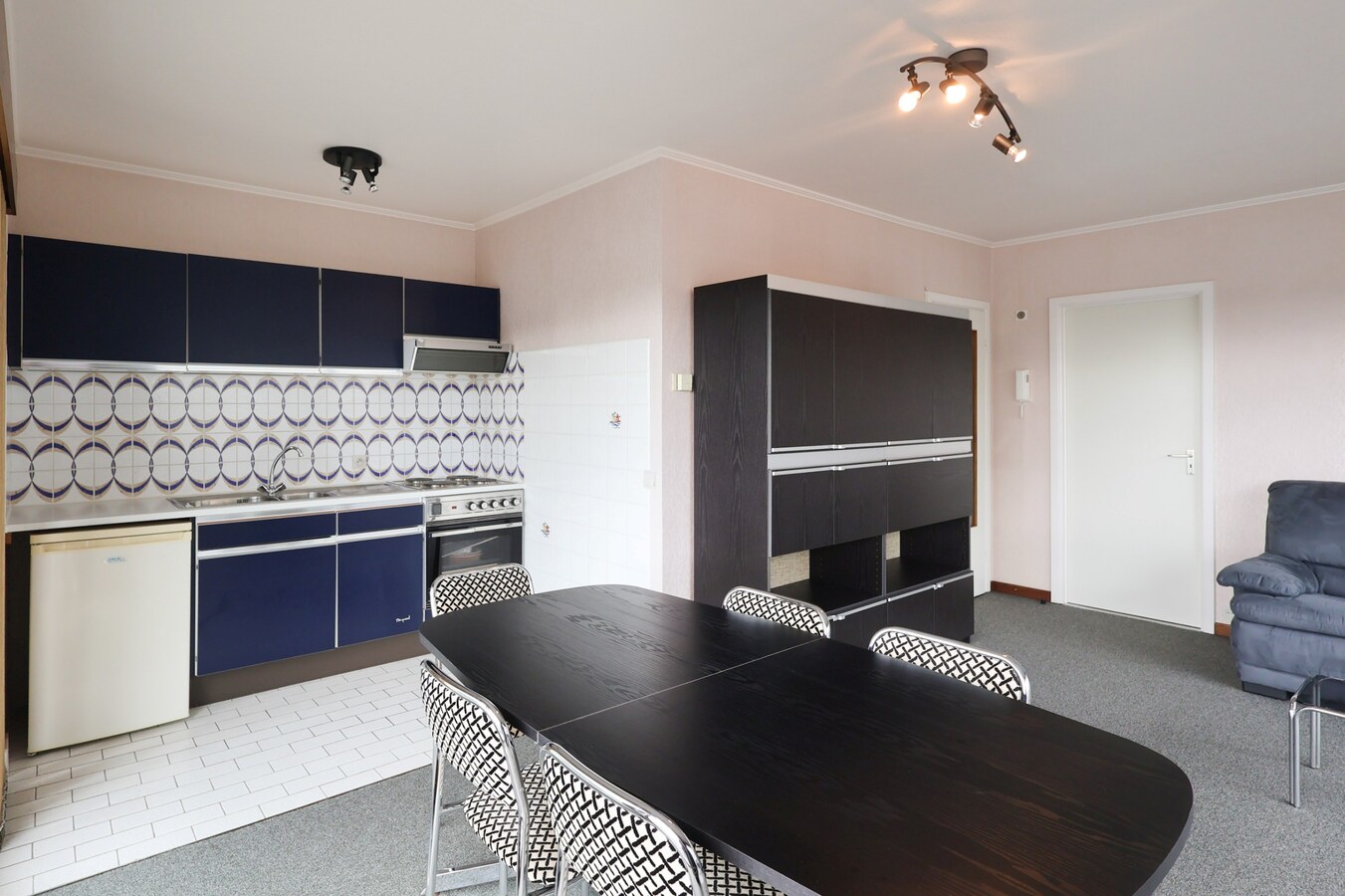 Zonnig appartement met 1 slaapkamer op het IJslandplein van Oostduinkerke 