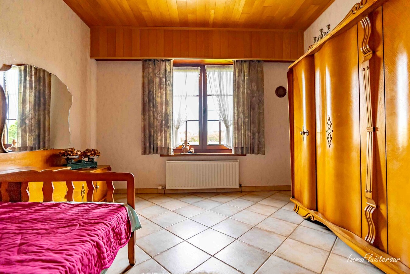 Grande maison avec des prairies et une serre sur environ 1,2 ha à Hoogstraten 