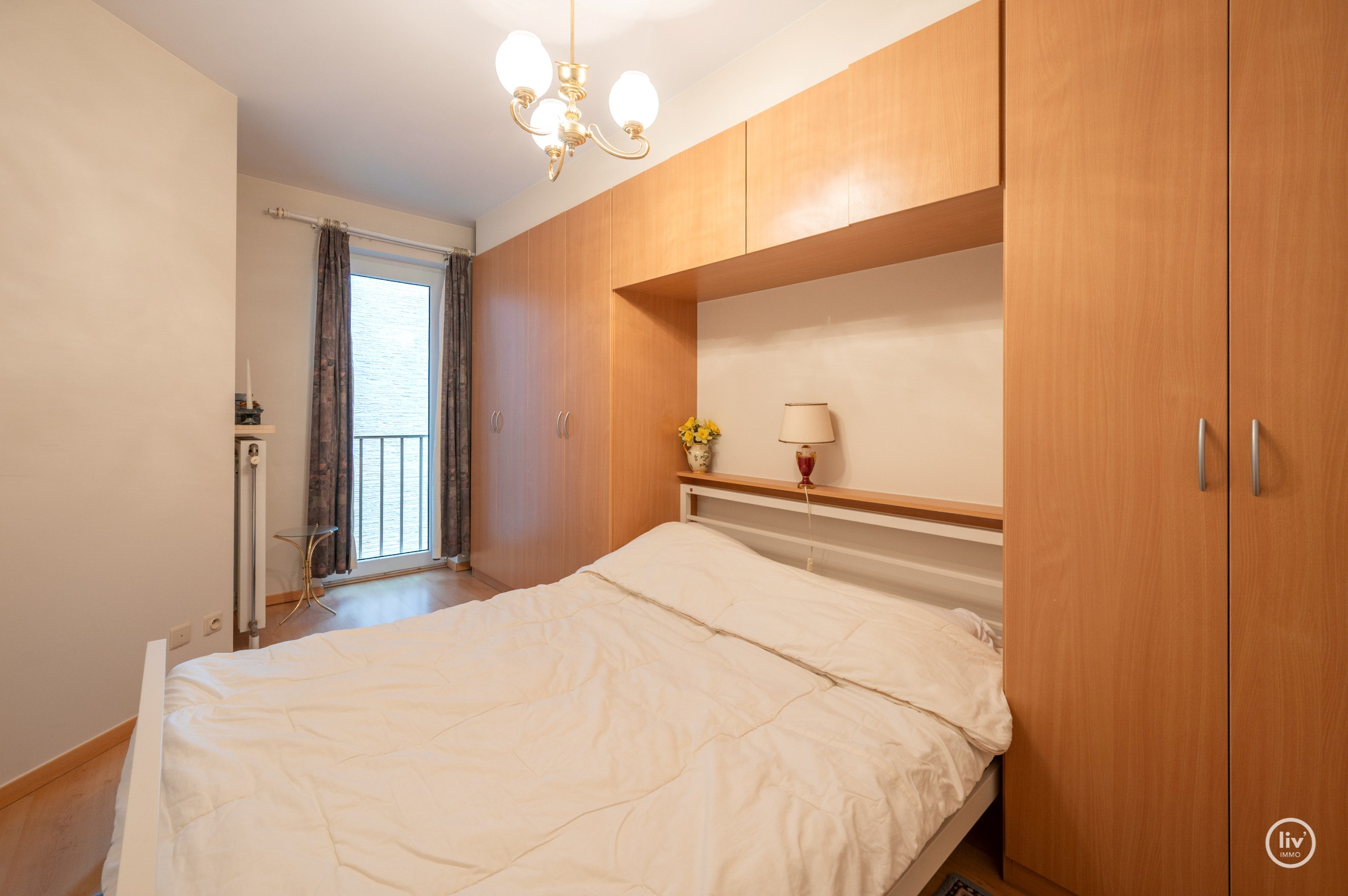 Op te frissen appartement met 2 slaapkamers te koop in het centrum van Knokke 