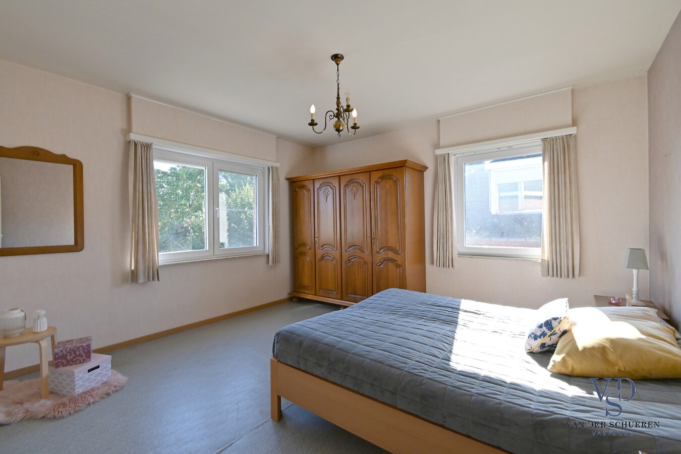 Degelijke Half Open Bebouwing 