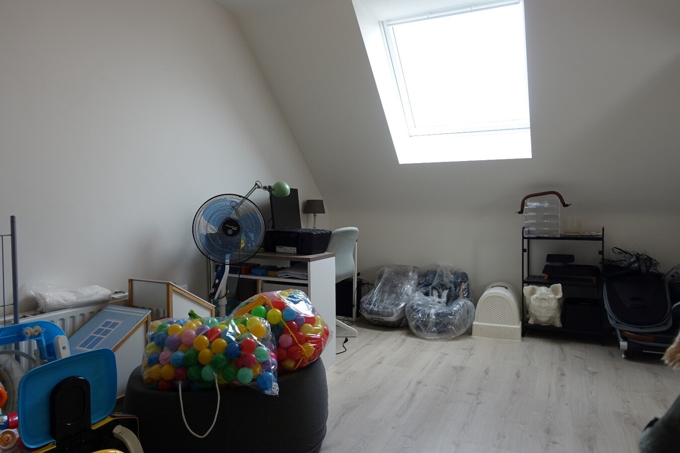 Instapklare gerenoveerde woning met tuin! 