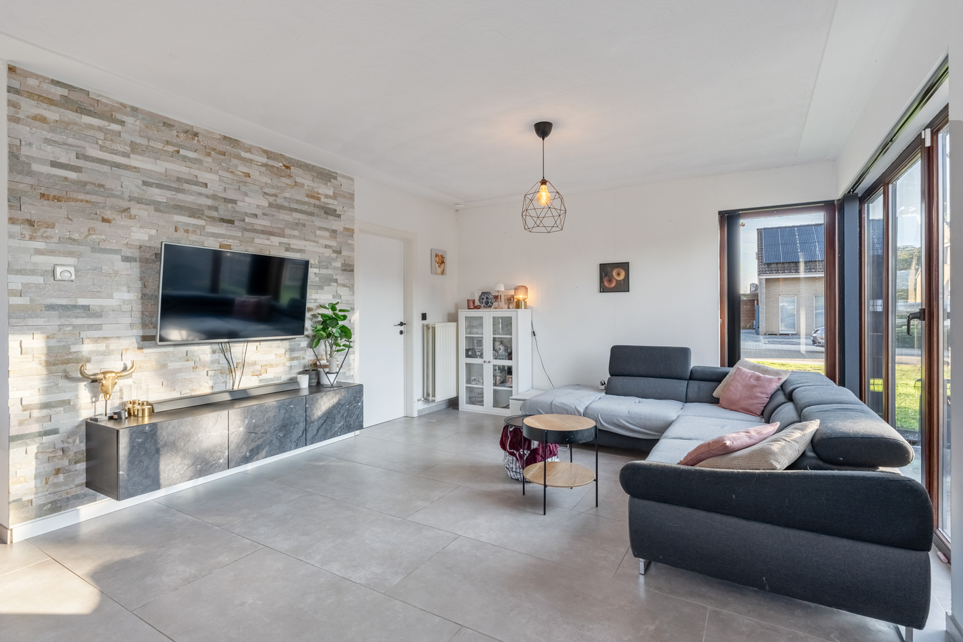 In Neeroeteren-centrum gelegen piramidewoning 