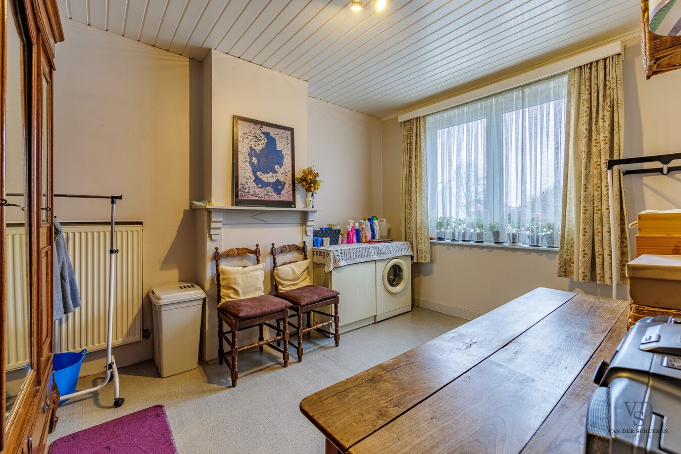 Karaktervolle woning met tuin op gunstige ligging. 