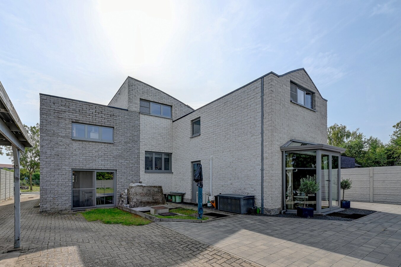 Kangoeroewoning met 6 slaapkamers en 3 badkamers 