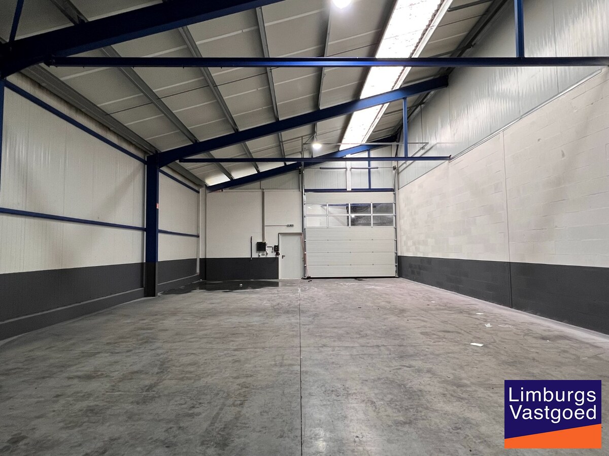 TRUDONIS - KMO UNITS - v.a. 95 m² tot 511 m² - nabij N79 