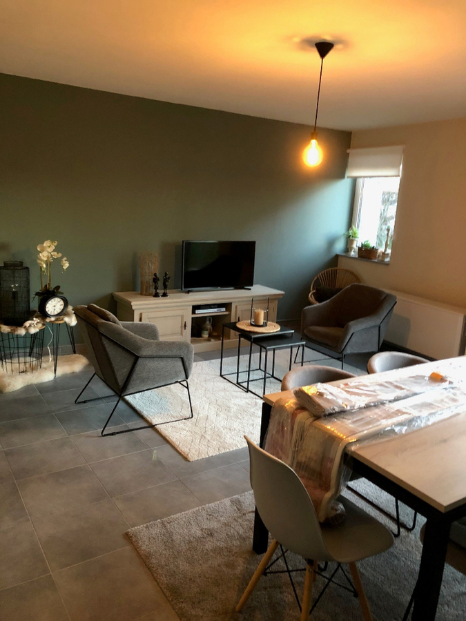 Eigentijds 1 slaapkamer appartement in het centrum van Gavere. 