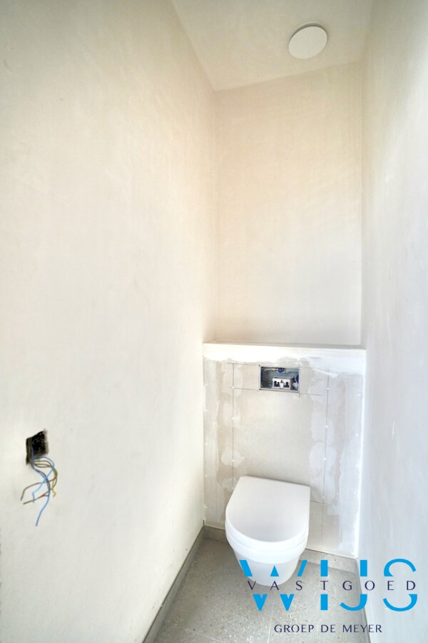 Nieuwbouw in aangename woonwijk te Oosteeklo ! 