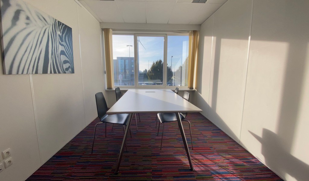 Instapklare kantoren te huur in Lokeren