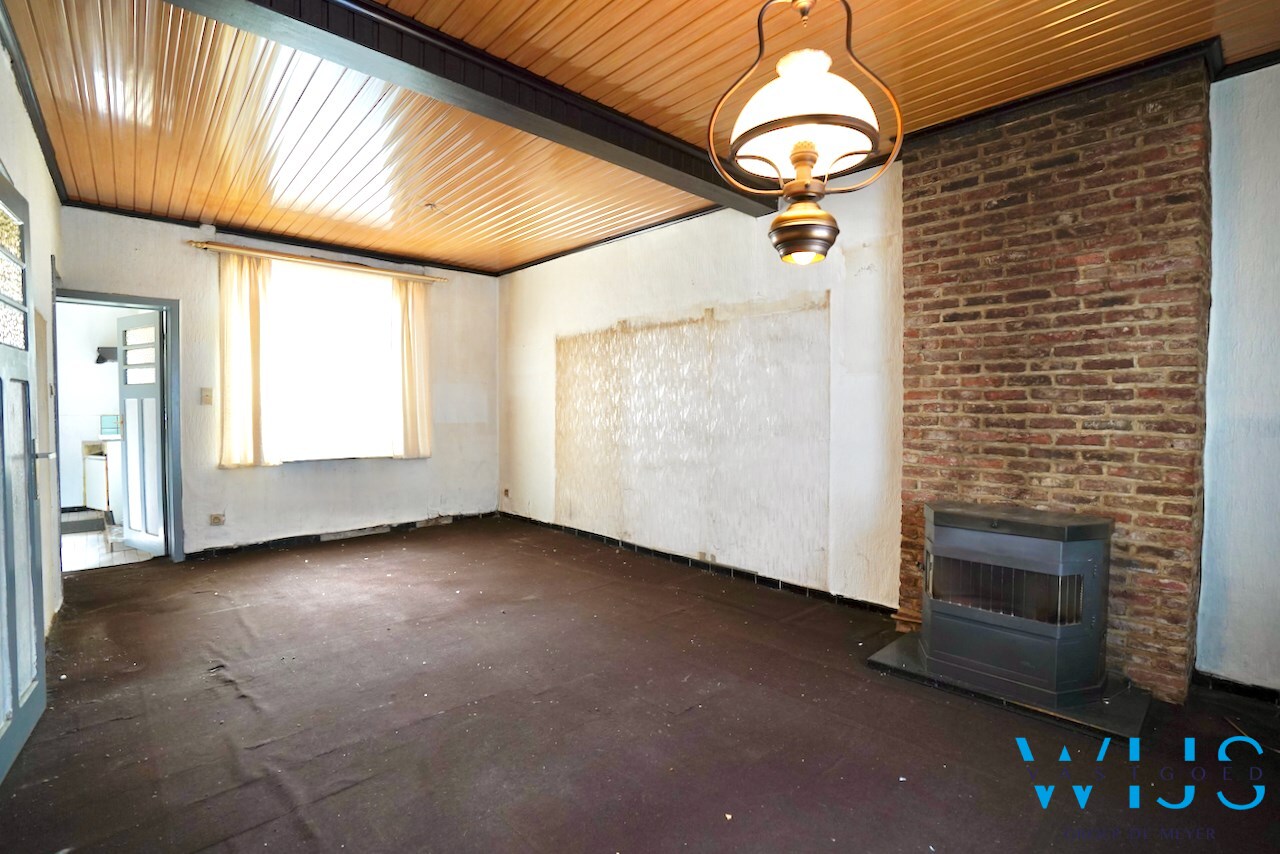 Interessant renovatieproject in hartje Assenede ! 