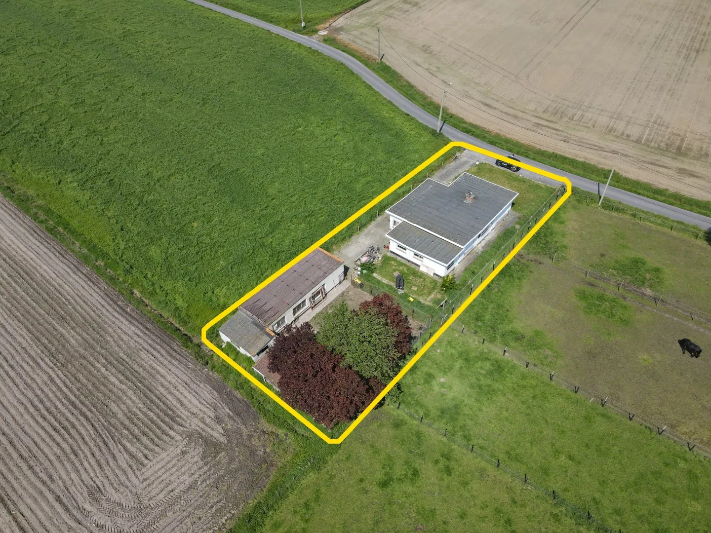 Landelijk gelegen open bebouwing op 871 m² te Eernegem