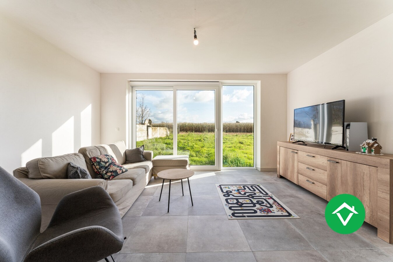 Recente woning met drie slaapkamers te Koekelare 