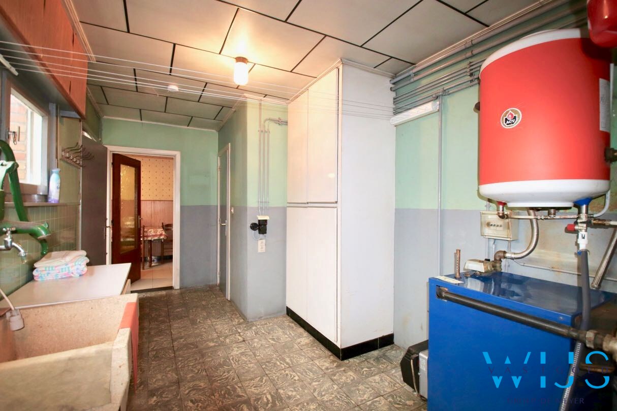 Te renoveren HOB op gegeerde locatie te ERTVELDE ! 