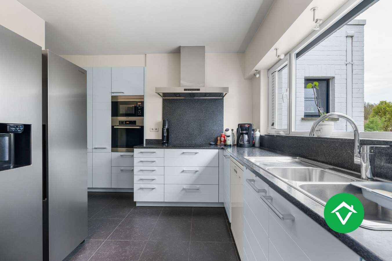 Alleenstaande woning met uitgestrekte vergezichten te Wijnendale 