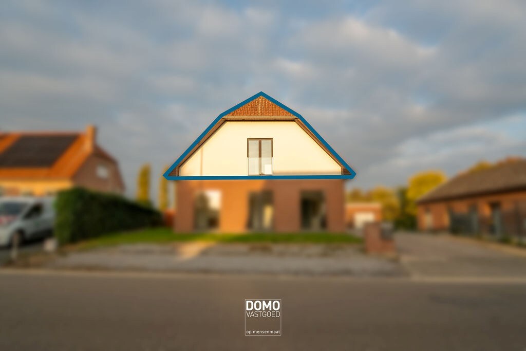 Instapklaar appartement met garage, rustig gelegen. 