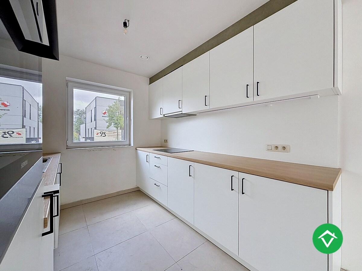 Nieuwbouwwoning met 3 slaapkamers en garage te Ichtegem 