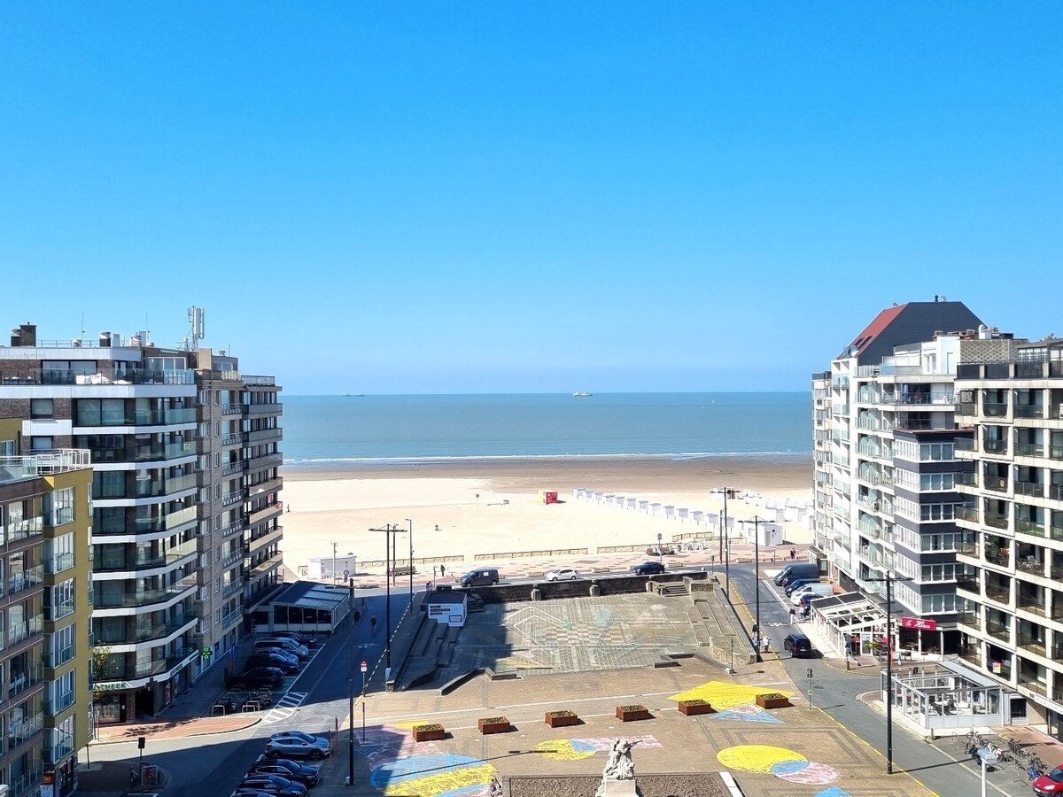 Uniek aanbod: duplexappartement in de prestigieuze Heldentoren 