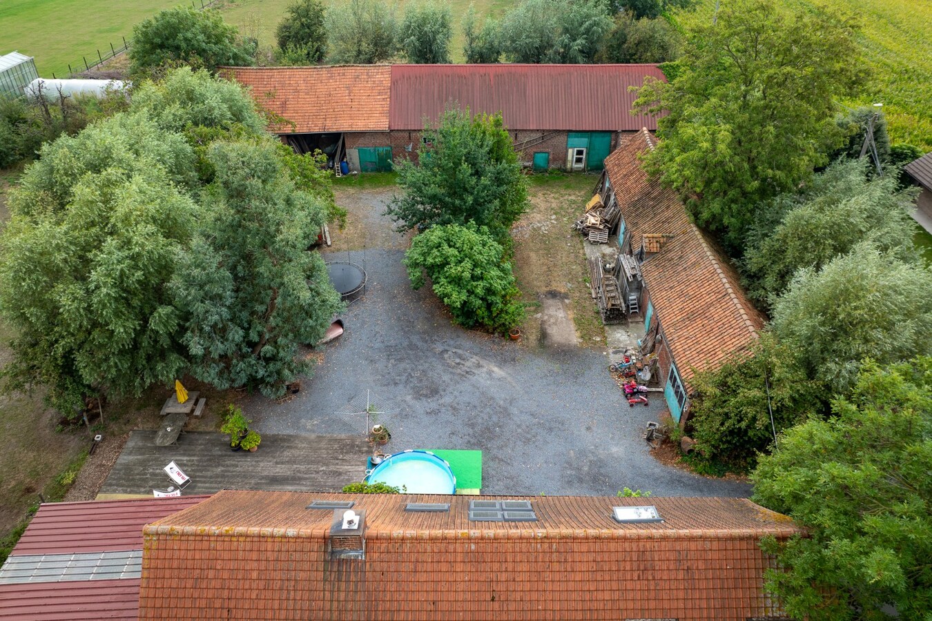 Charmante hoeve met weiland op 4.029 m² 