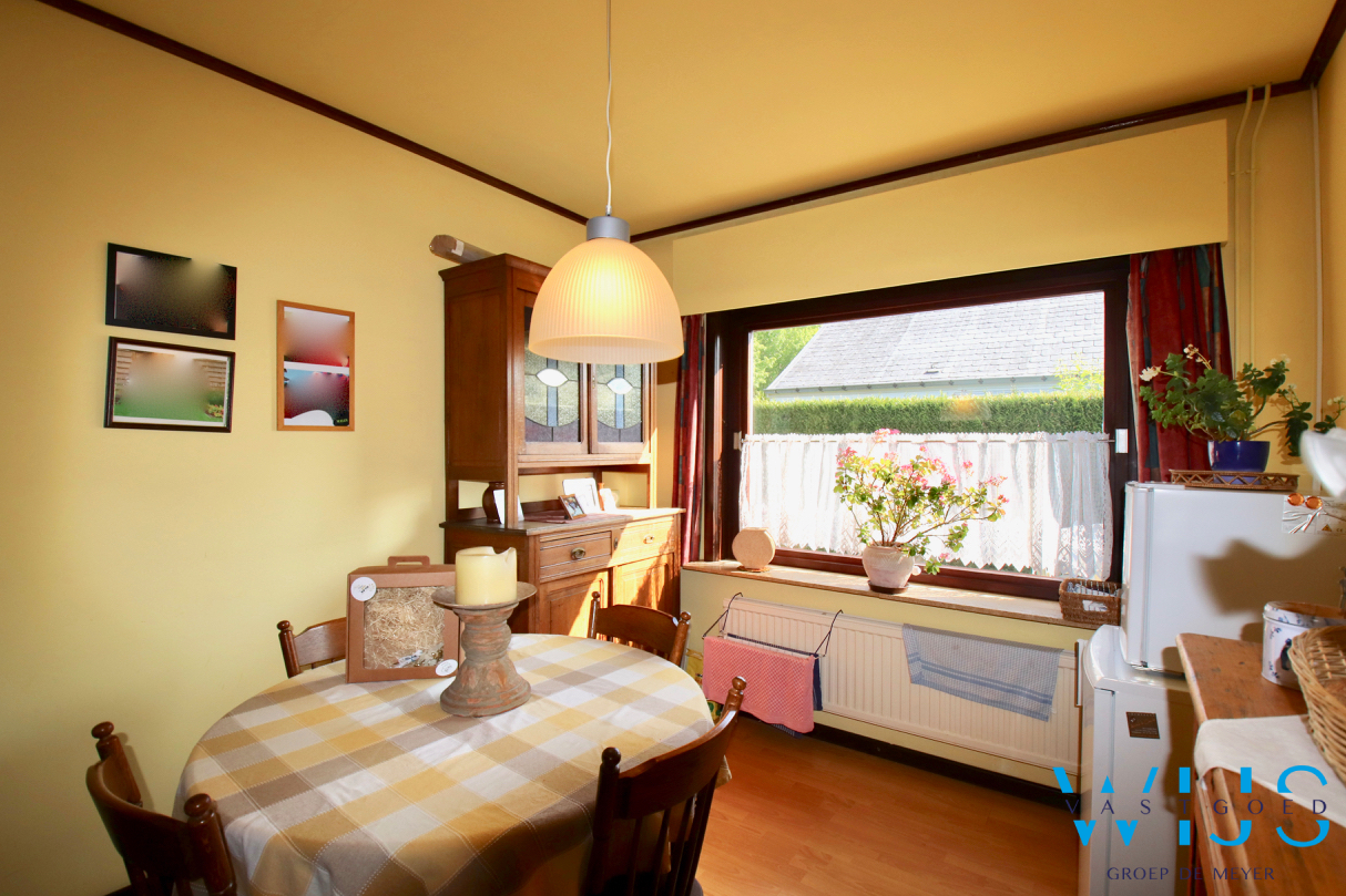 Mooie bungalow op een toplocatie te Evergem ! 