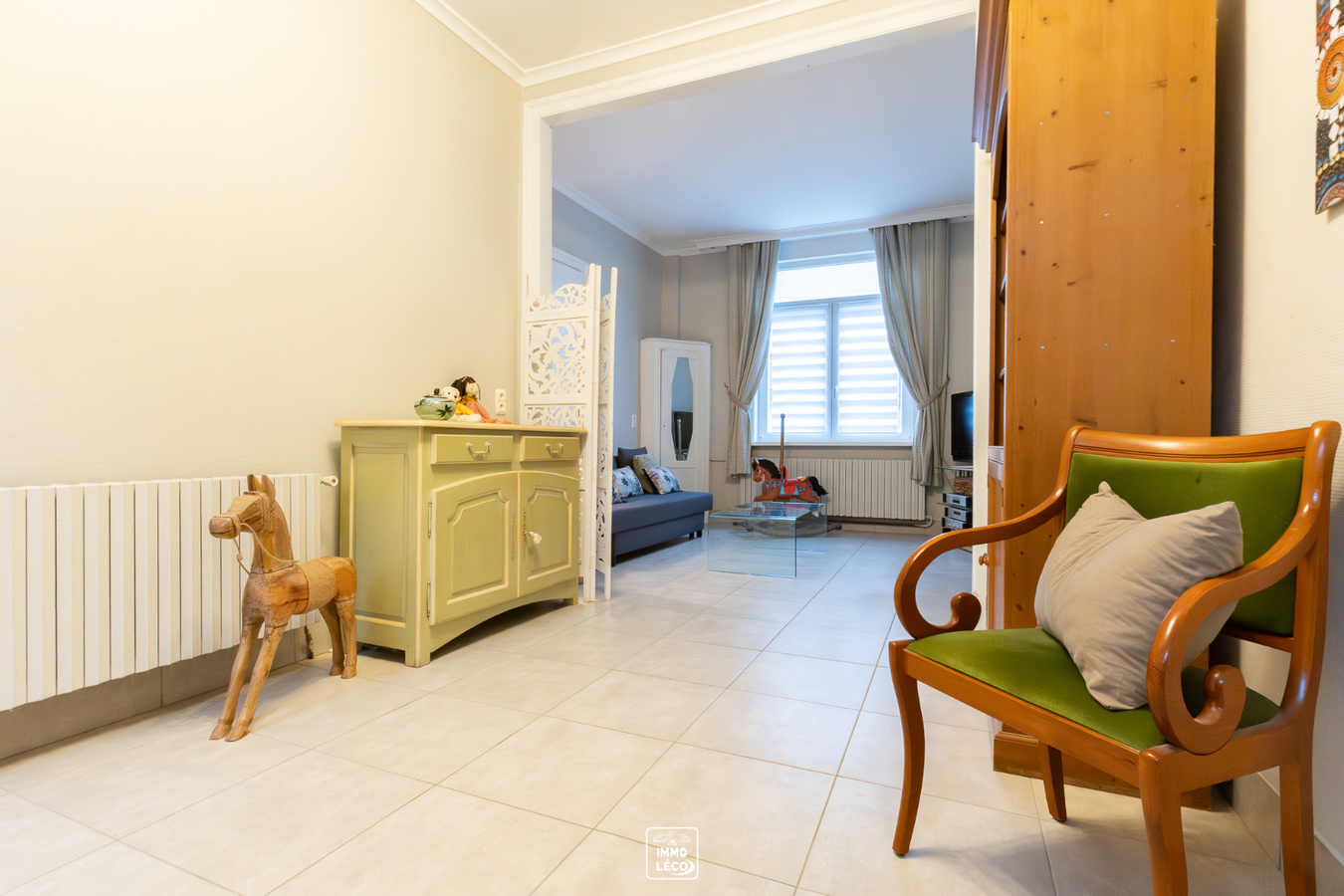 Maison saine &amp; rénovée avec jardin, idéalement située, COUP DE COEUR ! 