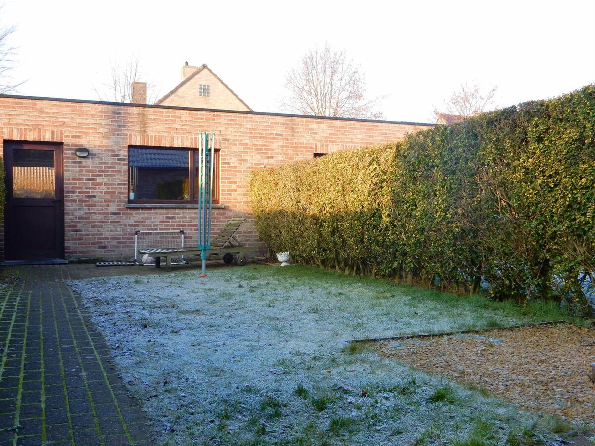 Instapklare woning met dubbele garage 