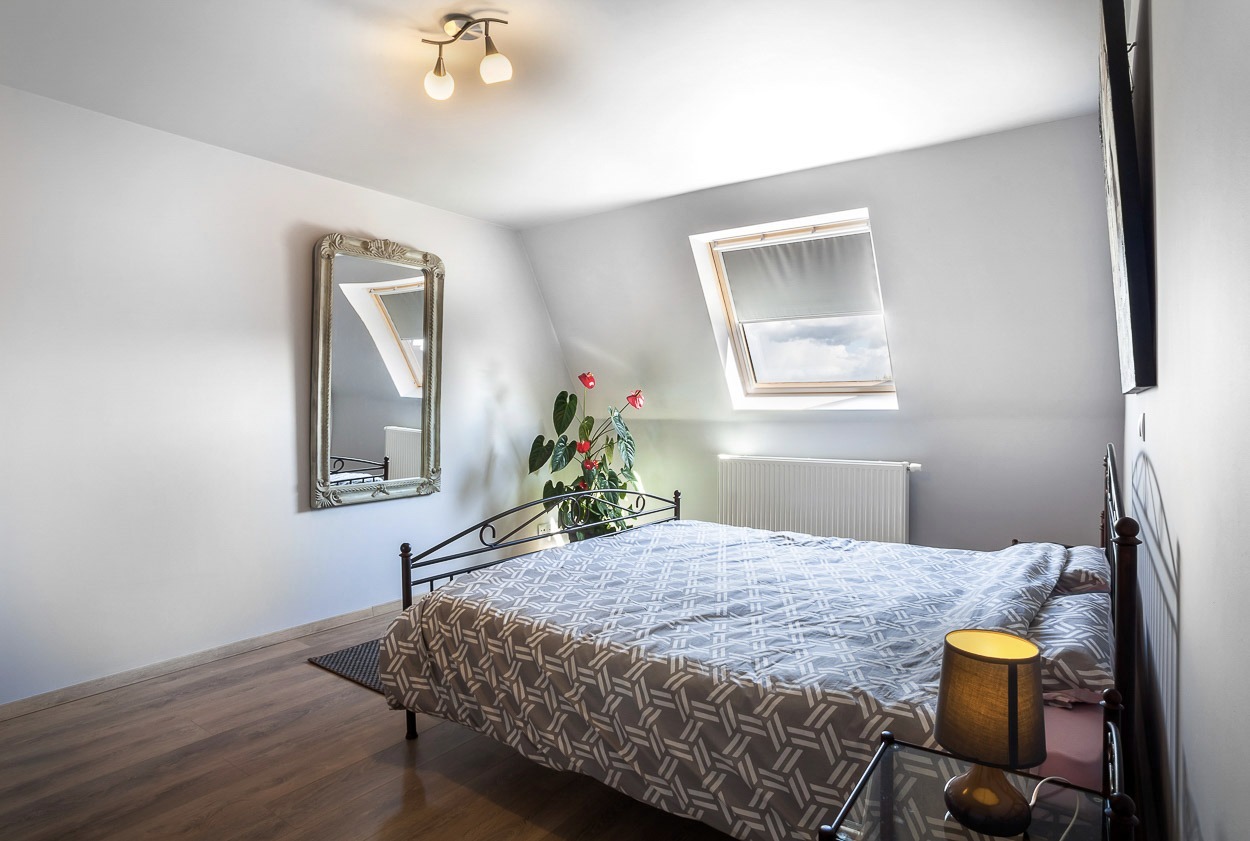 MAGNIFIEK GEMEUBELD RECENT DUPLEX APPARTEMENT NABIJ STRAND BREDENE 