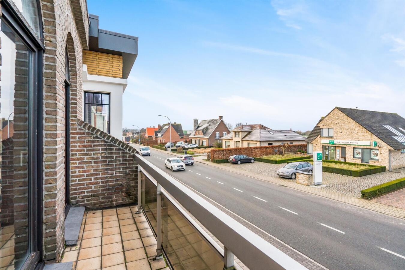 Verrassend ruime woning op uitstekende ligging 