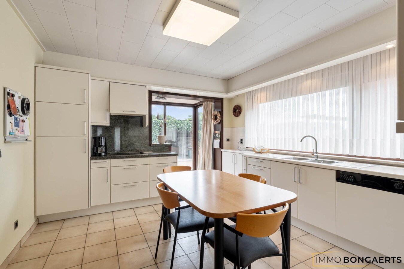 Ruime gelijkvloerse woning 