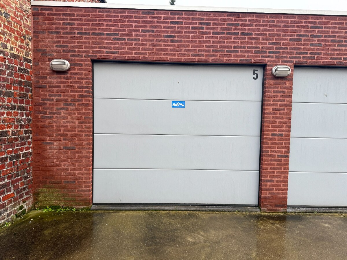 Te huur garage - Roeselare