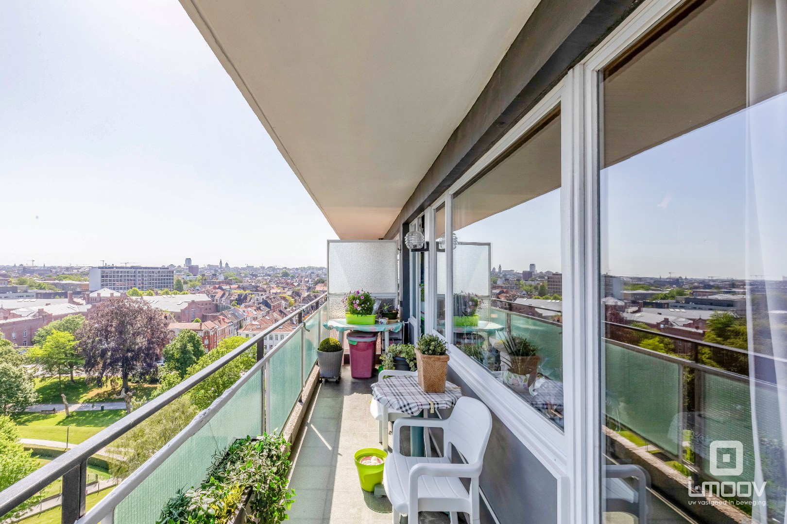 Ruim appartement met 3 slaapkamers en panoramisch zicht over Gent 