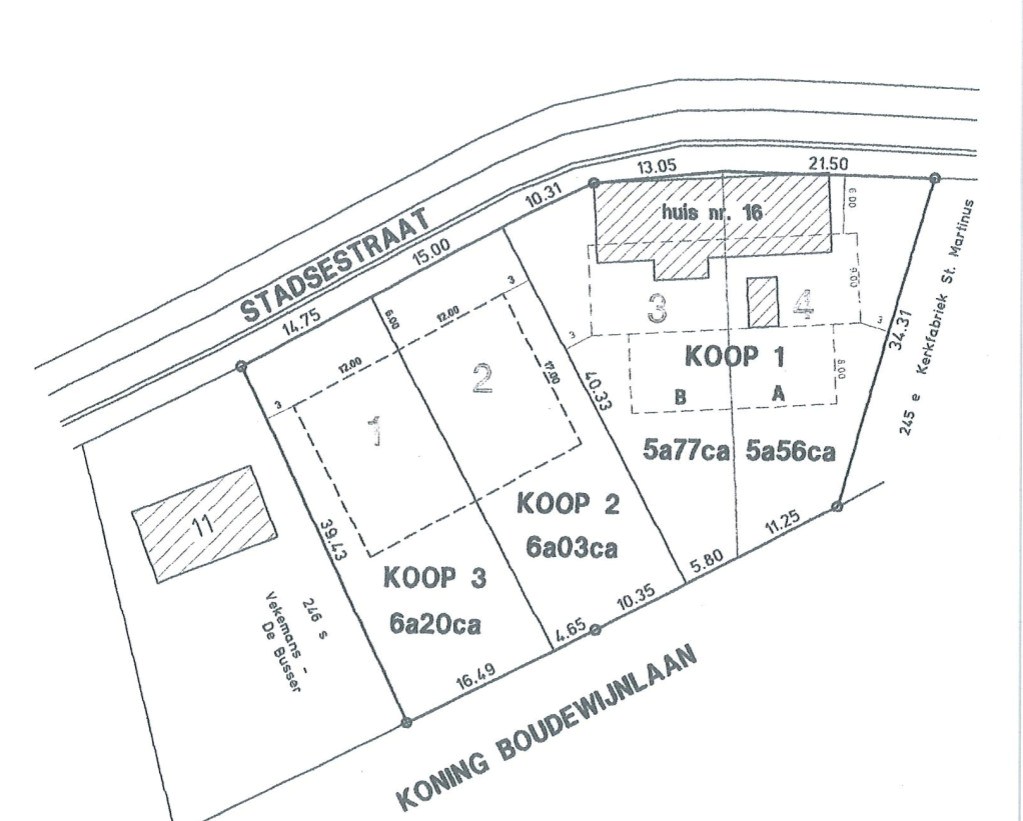 Bouwgrond van 6 are en 20 ca. voor halfopen bebouwing in Olen 