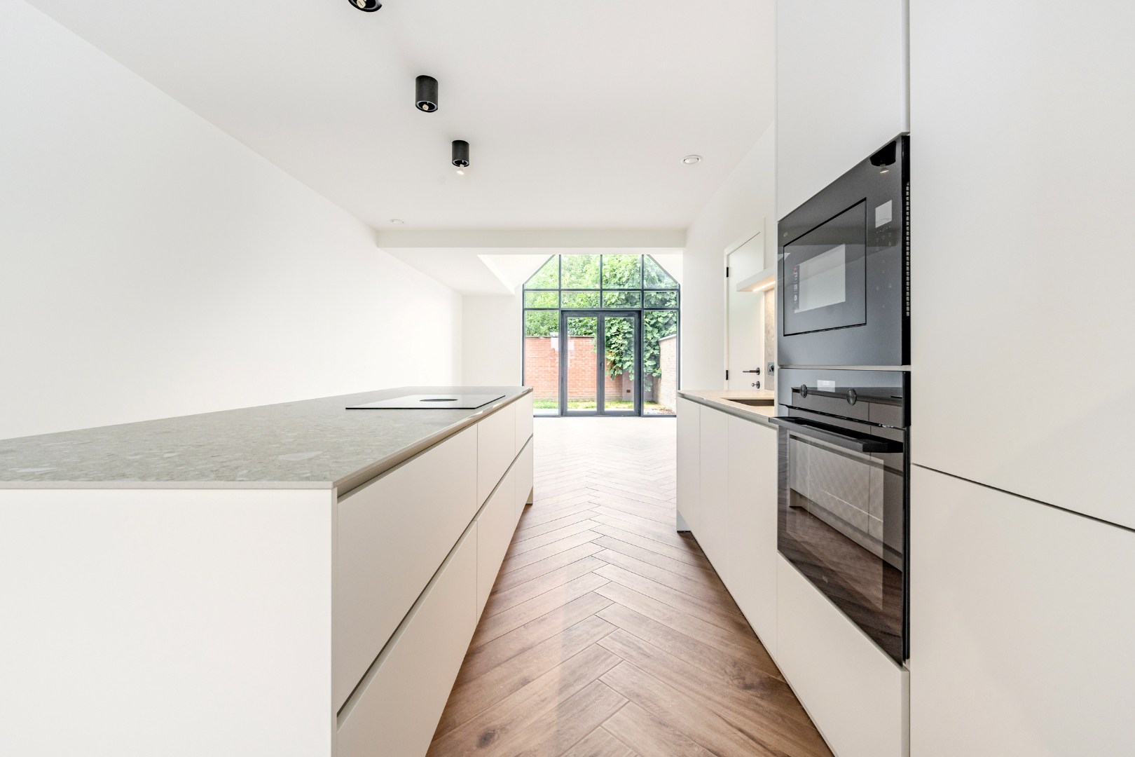 Exclusieve nieuwbouwwoning te huur met 3 slaapkamers in het hart van Brugge 