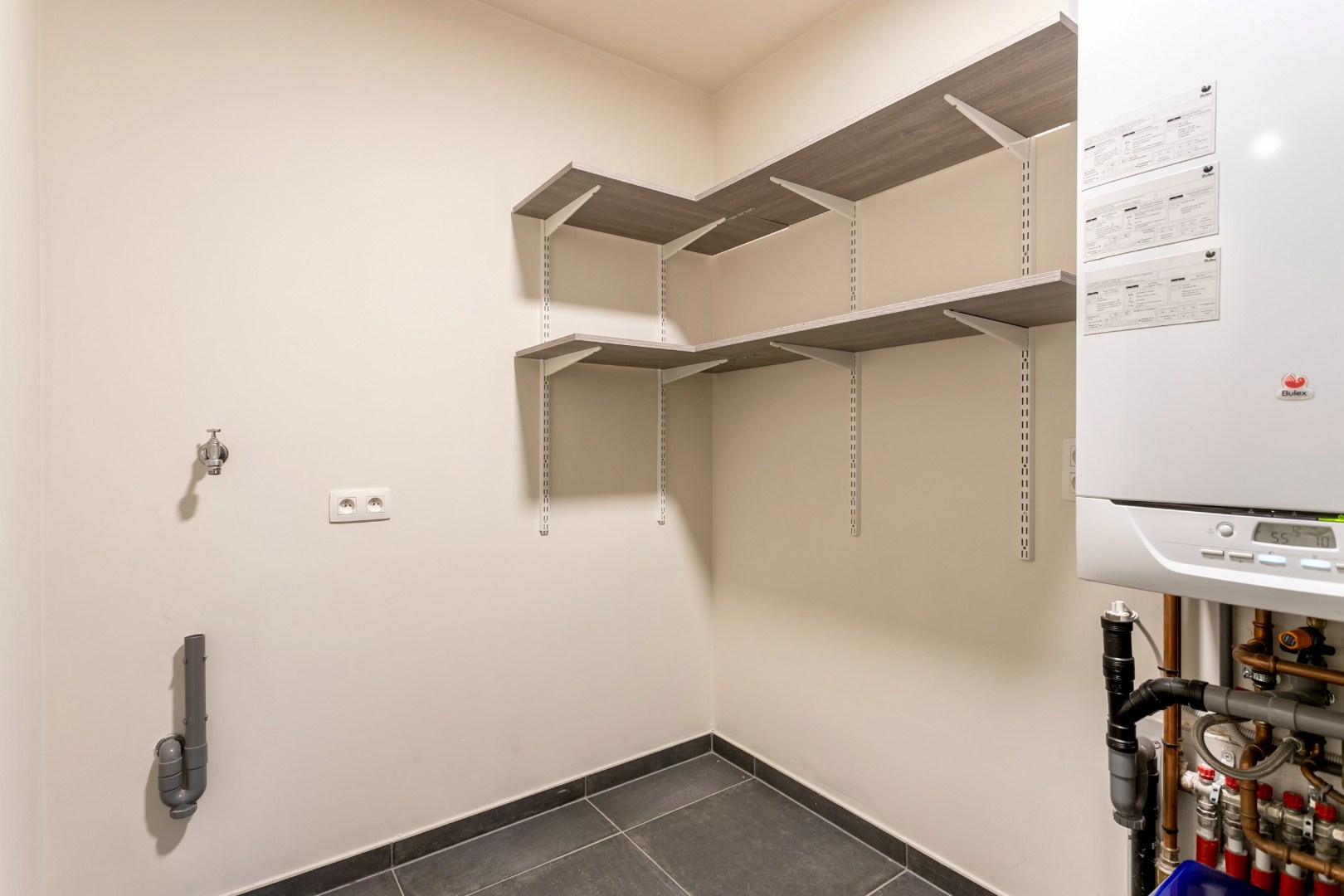 Stijlvol en energiezuinig duplexappartement in Halle 