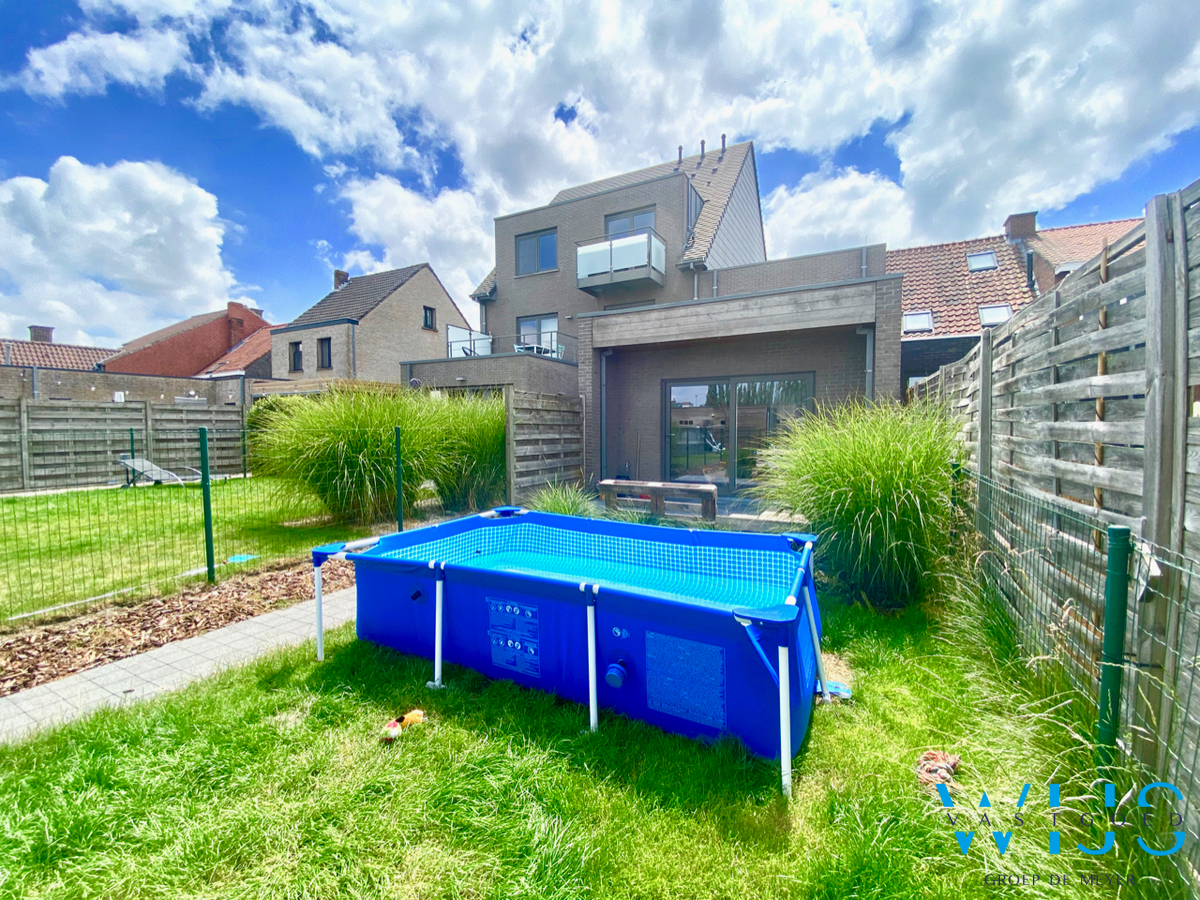 Instapklaar woonhuis met tuin te centrum WAARSCHOOT ! 