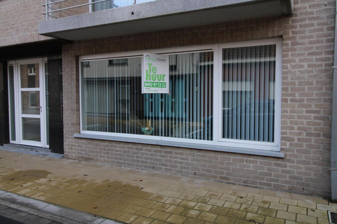 Gelijkvloers appartement met 2 slaapkamers en groot terras in centrum Koekelare 