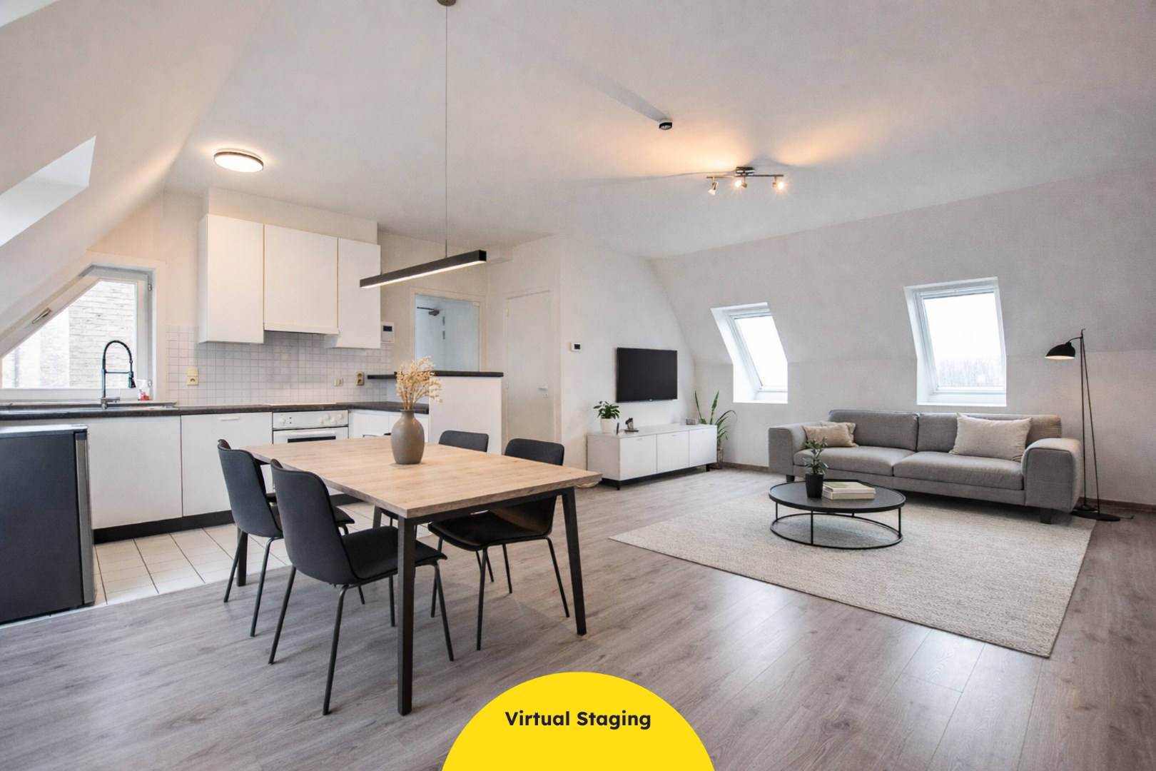 Instapklaar lichtrijk dakappartement in hartje Veurne (61m²) 