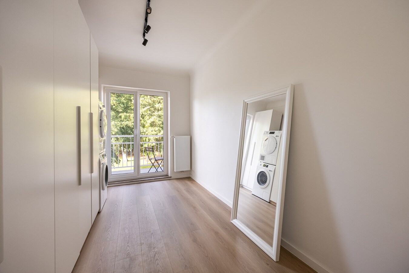 Gerenoveerd appt. met 3 slpk en 2 terrassen Tentoonstellingswijk! 