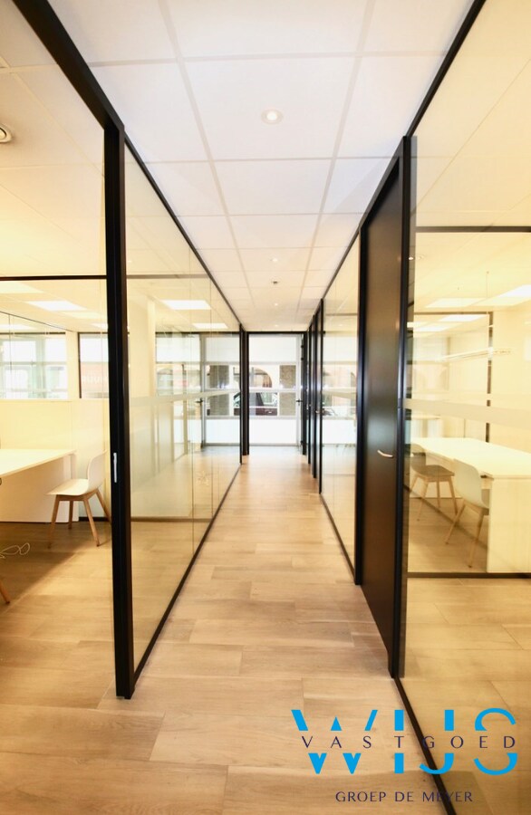 Multifunctioneel handelspand te centrum SLEIDINGE! 