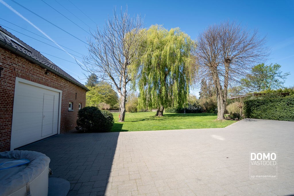 Ruime gerenoveerde woning met voldoende ruimte en tal van mogelijkheden 